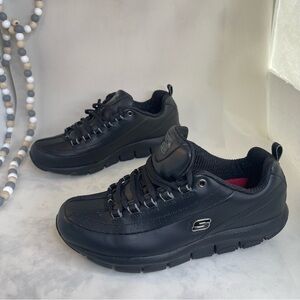 Skechers Work slip resistant Black leather upper Sneakers Size 8.5